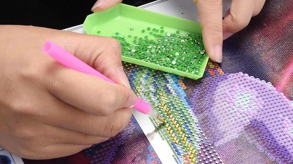 Shopping for Diamond Painting Made Easy: Tips and Features You Need to Know